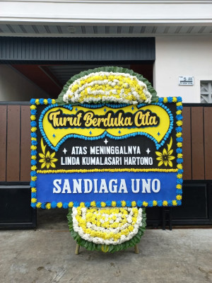 Papan Bunga Duka di Petuk Bukit
